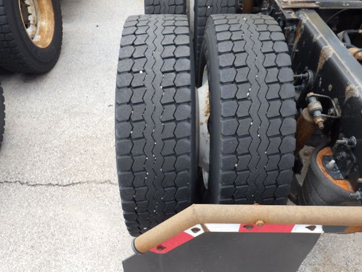 2016-international-8600-image-12