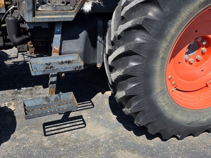 kubota-m110-image-27