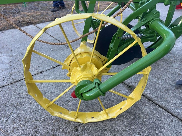 john-deere-2-image-25