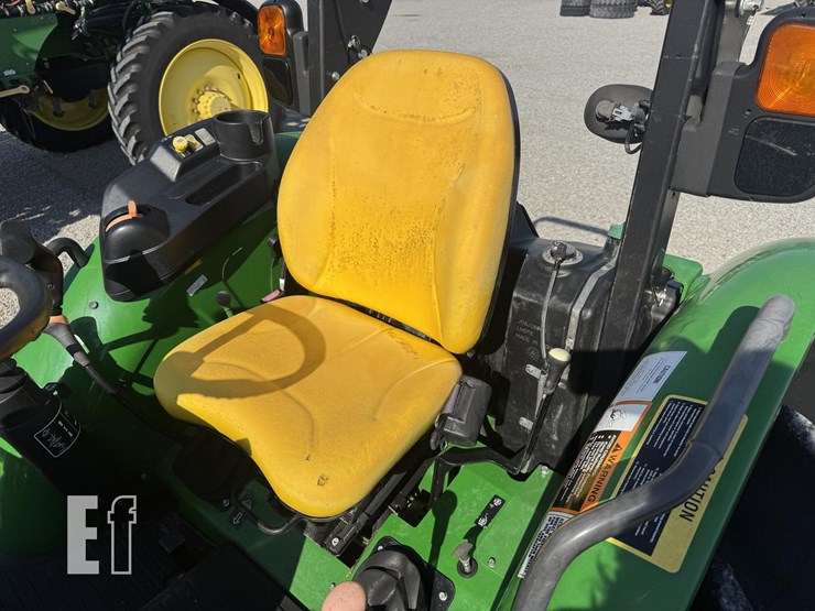 2022-john-deere-5055e-image-11