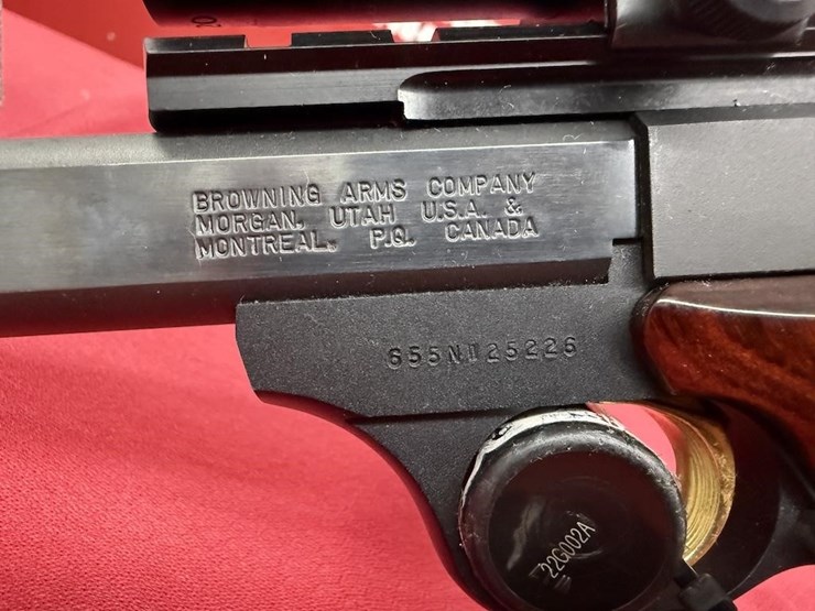 browning-buckmark-.22-lr-pistol-image-3