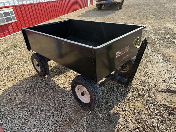 agri-fab-hd-2000-utility-cart-image-1