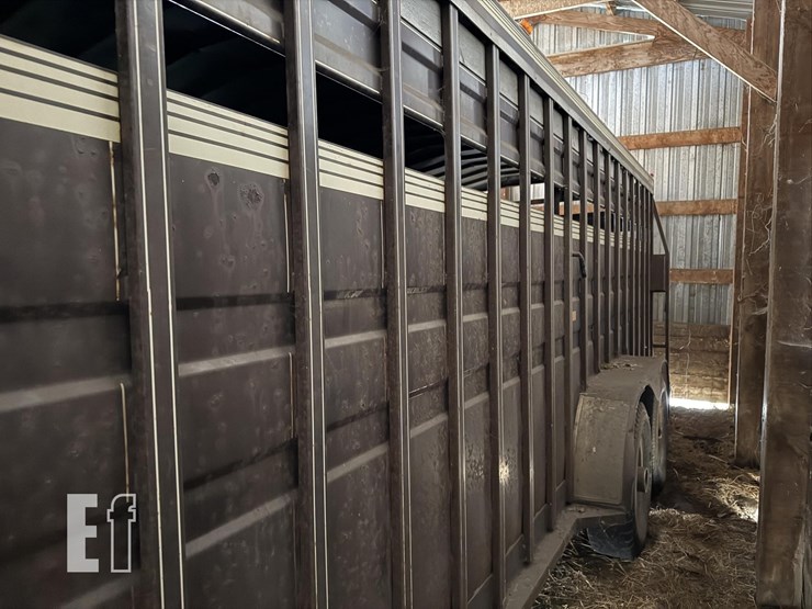 1991-titan-20-image-12