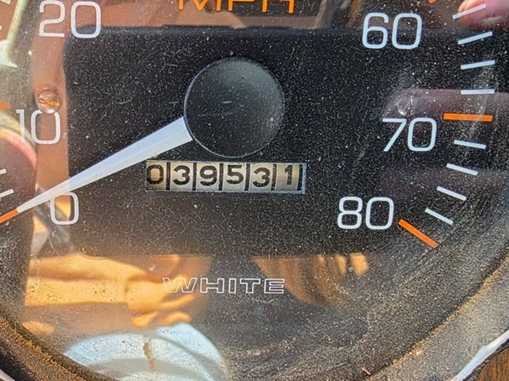 1974-white-construcktor-image-50