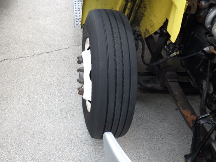 2016-international-8600-image-22