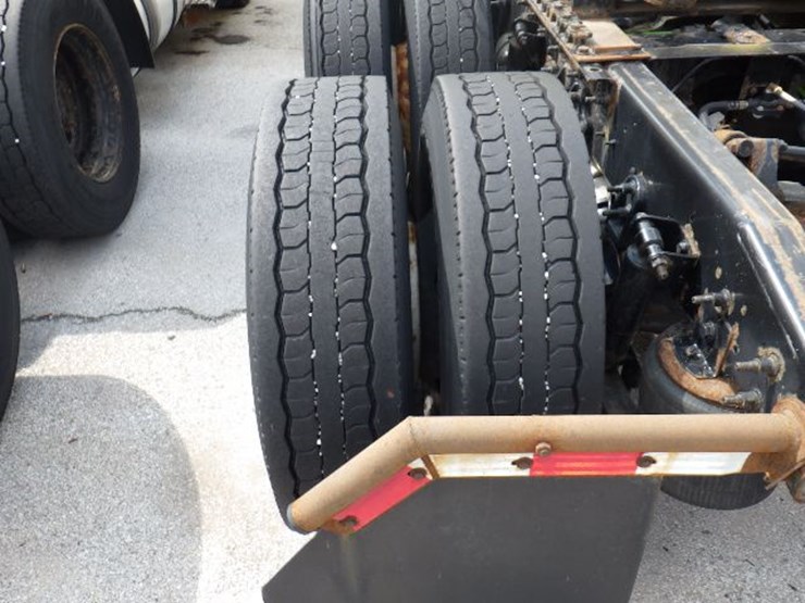 2016-international-8600-image-11