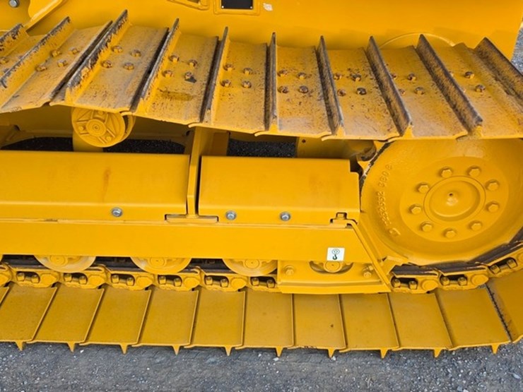 2023-deere-550-lgp-image-19