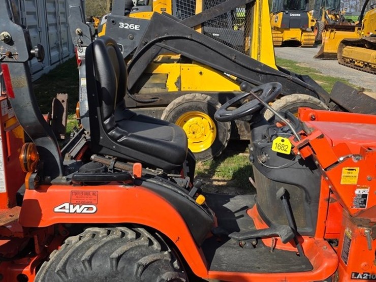 2003-kubota-bx22-image-11