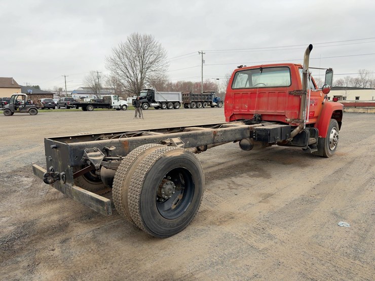 1989-ford-s/a-cab-and-chassis-image-5