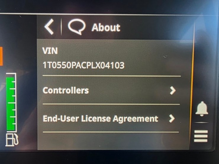 2023-deere-550-lgp-image-90