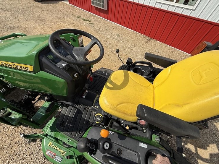 john-deere-1026r-image-9