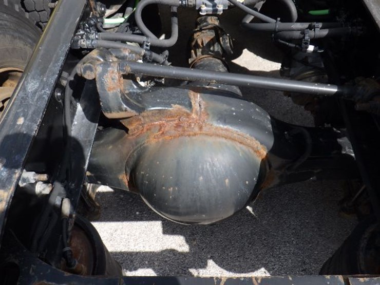 2016-international-8600-image-9