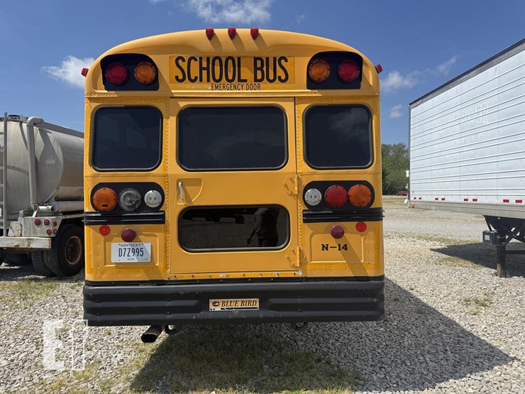 2000-caterpillar-3126-image-16