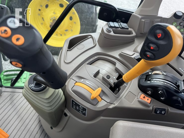 2024-john-deere-6155m-image-25