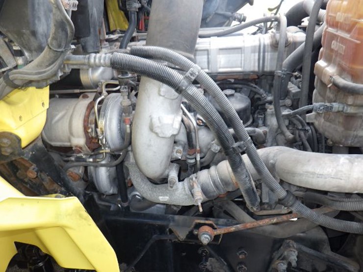 2016-international-8600-image-24