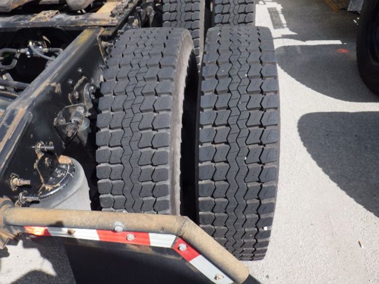 2016-international-8600-image-6