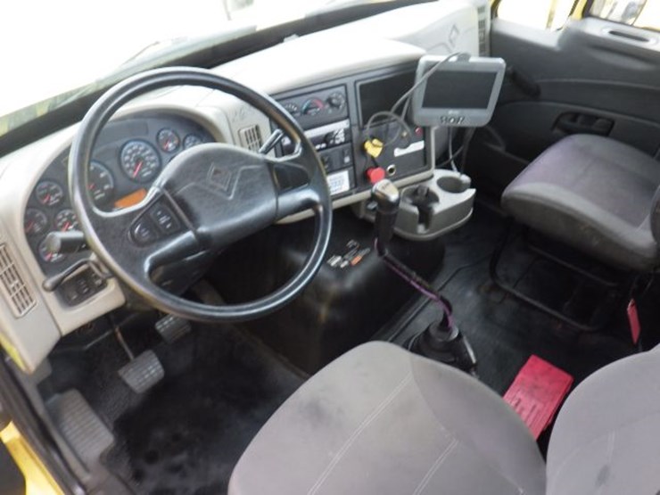 2016-international-8600-image-15