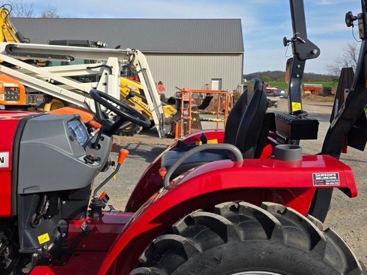 2022-massey-ferguson-1825e-image-13