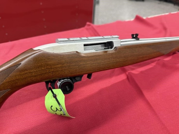 ruger-10/22-.22-lr-rifle-image-1