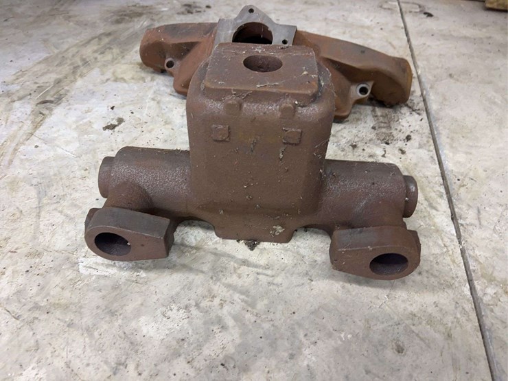 (2)-manifolds-image-12