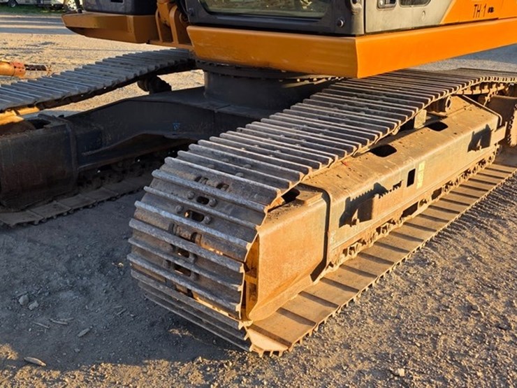 2014-case-cx160c-image-12