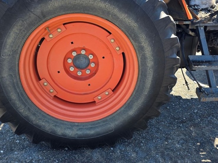 kubota-m110-image-14