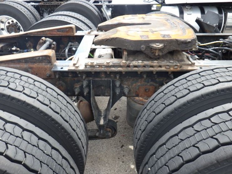 2016-international-prostar-image-5