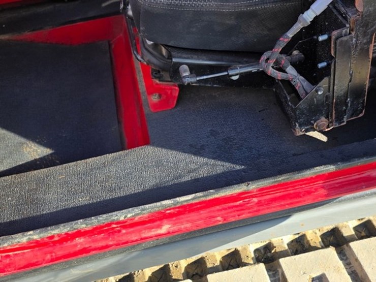 2023-lamtrac-ltr6160t-image-52