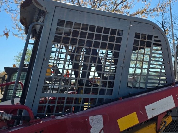 takeuchi-tl12-image-29