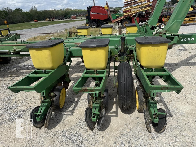 john-deere-7000-image-7