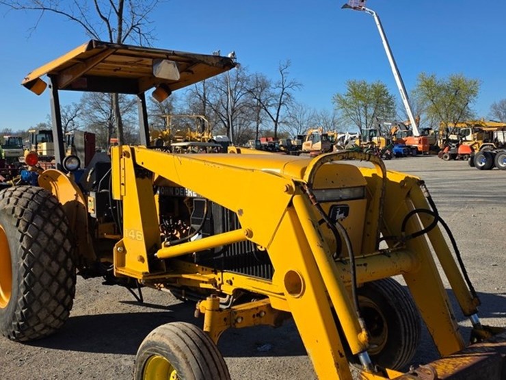 john-deere-2355-image-6