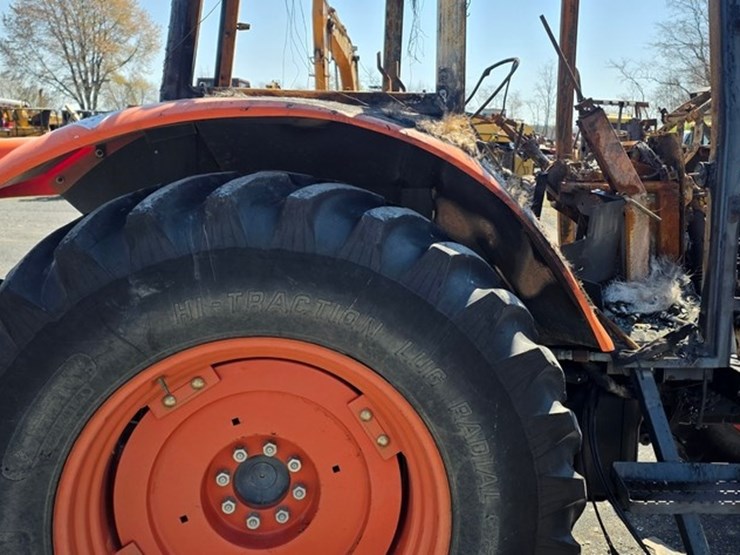 kubota-m110-image-15