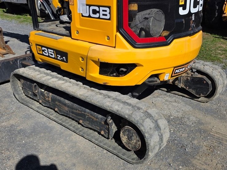 2021-jcb-35z-1-image-21