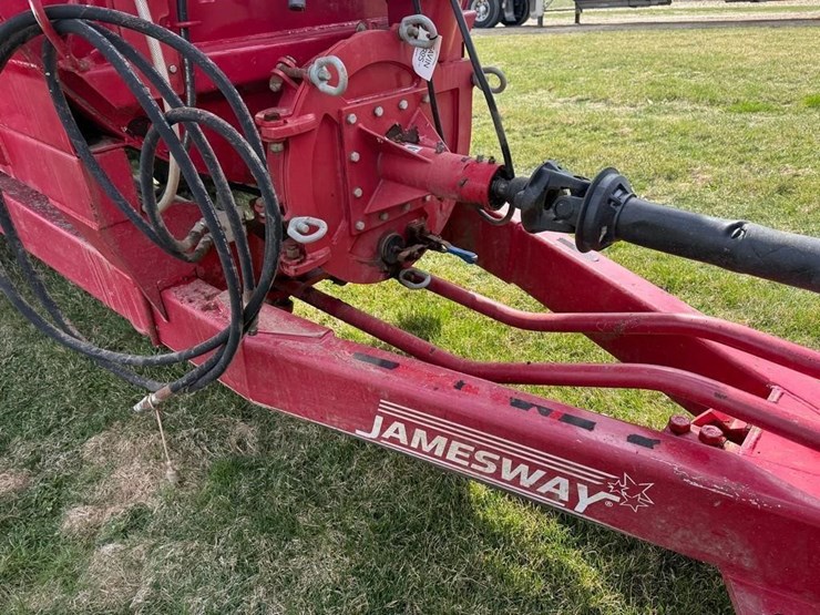 jamesway-auto-trac-5600-gallon-manure-tanker-image-14