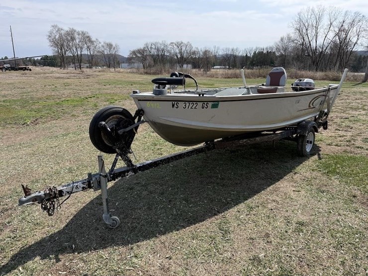 2004-alumacraft-v14-boat-image-1