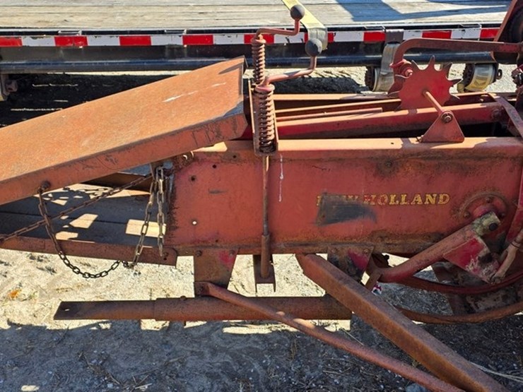 new-holland-68-image-14