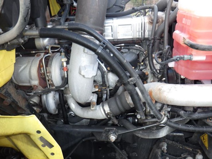 2016-international-8600-image-23