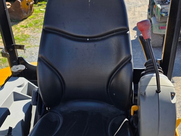 2021-jcb-35z-1-image-59