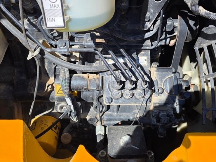 2021-jcb-35z-1-image-52