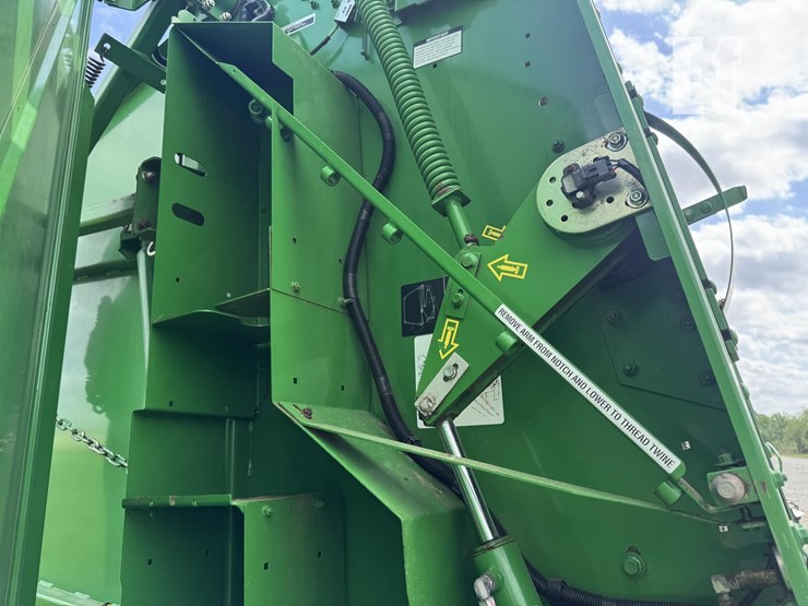 john-deere-569-image-7