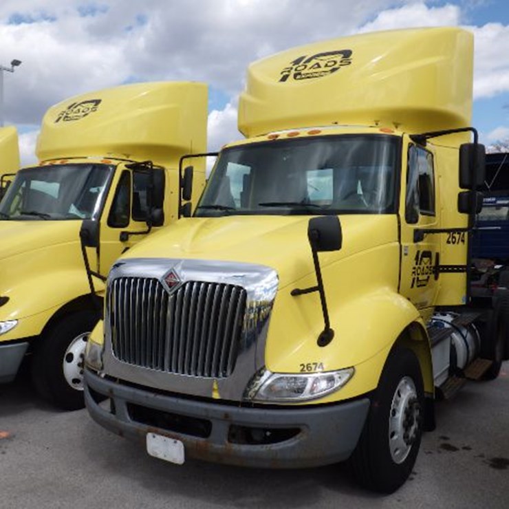 2016 INTERNATIONAL 8600