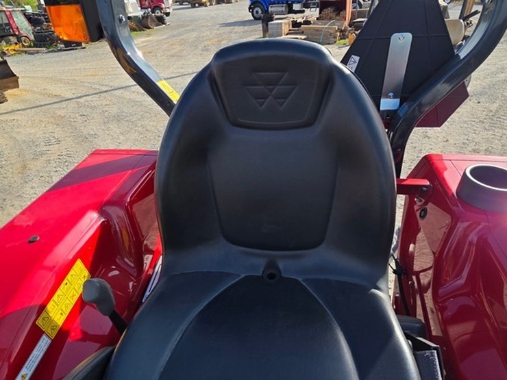 2022-massey-ferguson-1825e-image-42