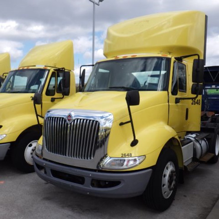 2016 INTERNATIONAL 8600