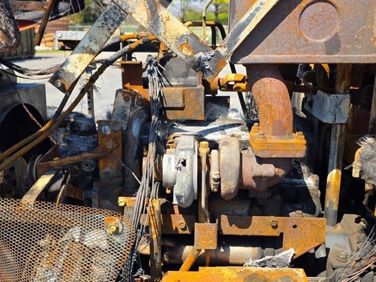 kubota-m110-image-40