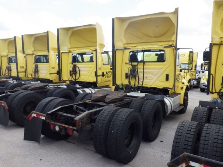 2016-international-8600-image-7