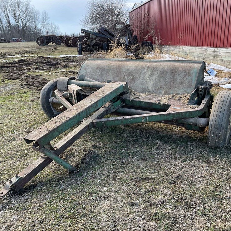 John Deere Hay Crimper