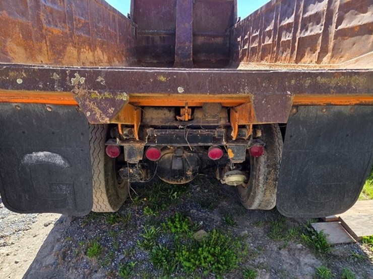 1974-white-construcktor-image-17