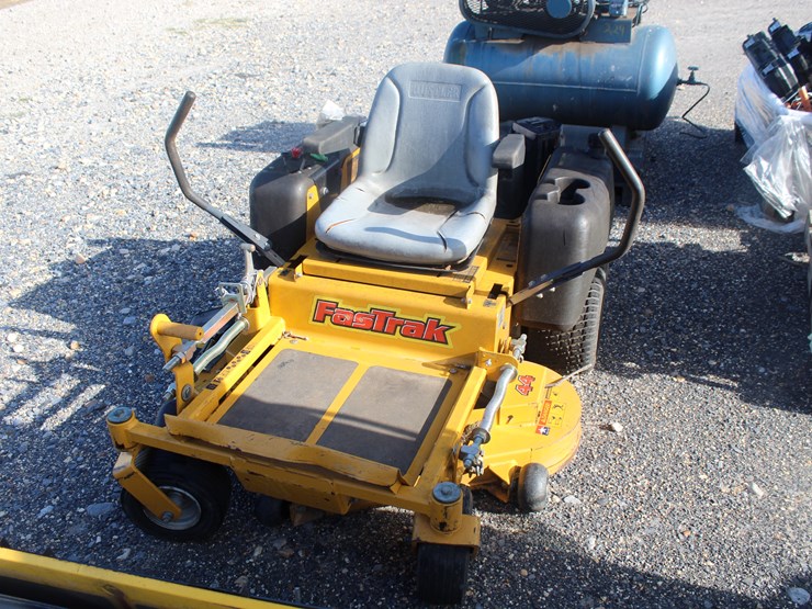 #8003-•-54in-fastrak-zero-turn-lawnmower-image-2