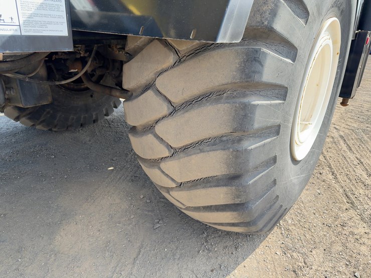 2000-grove-rt760e-image-12