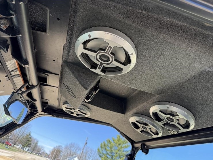 2022-general-polaris-image-11